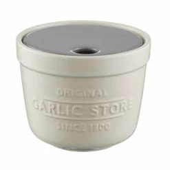 Mason Cash - Innovative Kitchen Garlic Store & Grater